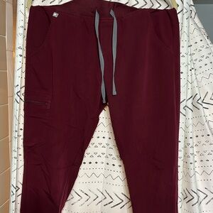 FIGS Zamora Jogger Scrub Pants - Burgundy